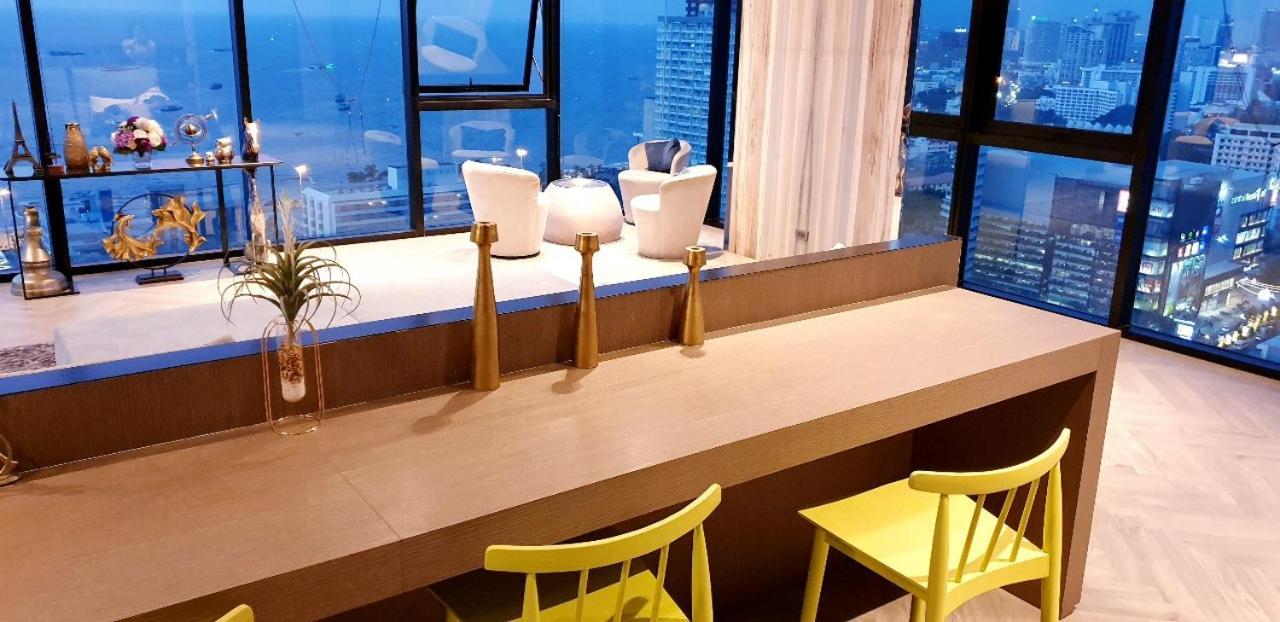Base Central Pattaya Long Balcony King-Bed With Infinity Pool & Free Netflix! Екстер'єр фото