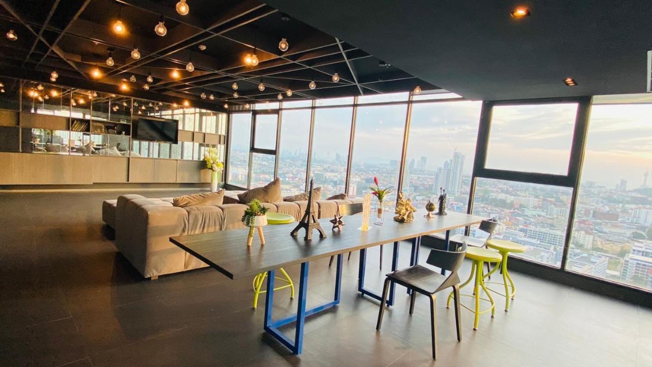 Base Central Pattaya Long Balcony King-Bed With Infinity Pool & Free Netflix! Екстер'єр фото